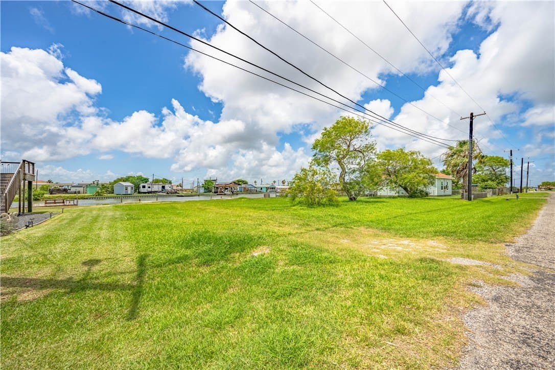 0.35 acres in Aransas County - photo 13