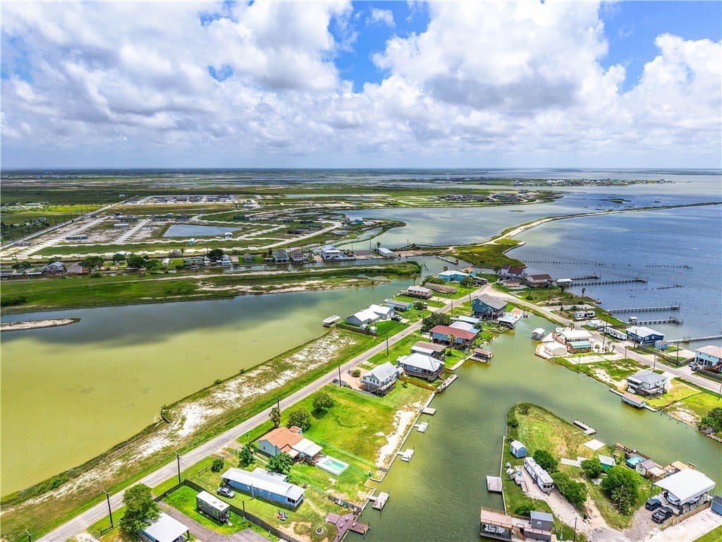 0.35 acres in Aransas County - photo 7