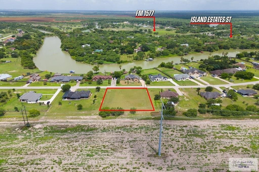 0.65 acres in CAMERON County gallery image 2