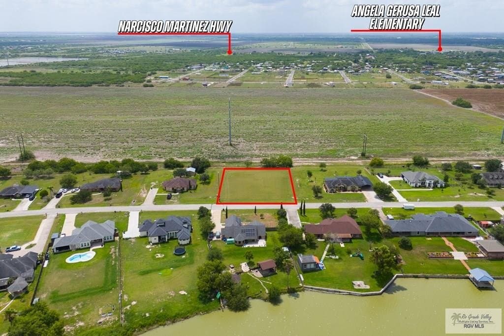 0.65 acres in CAMERON County gallery image 3