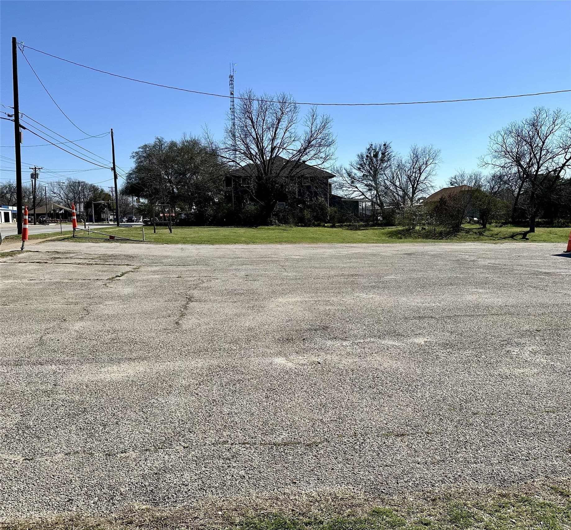 0.95 acres in Johnson County