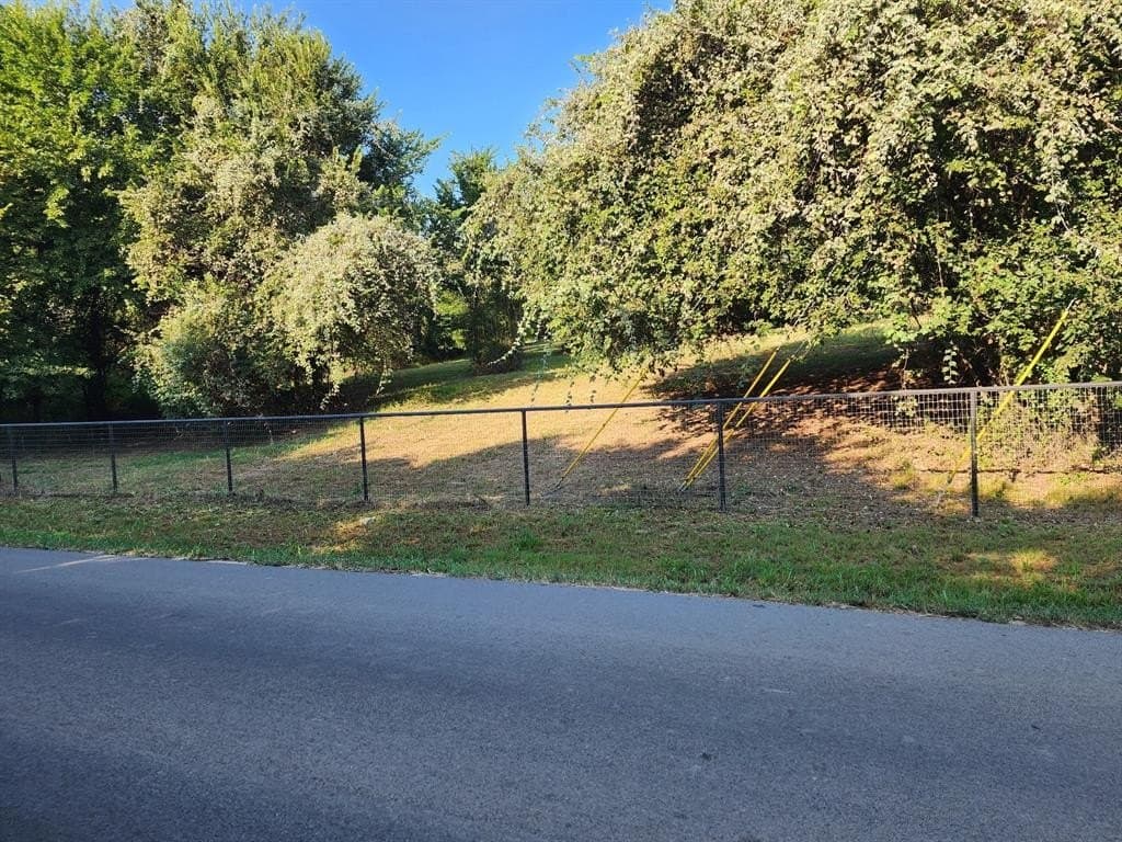 8.36 acres in Parker County gallery image 2