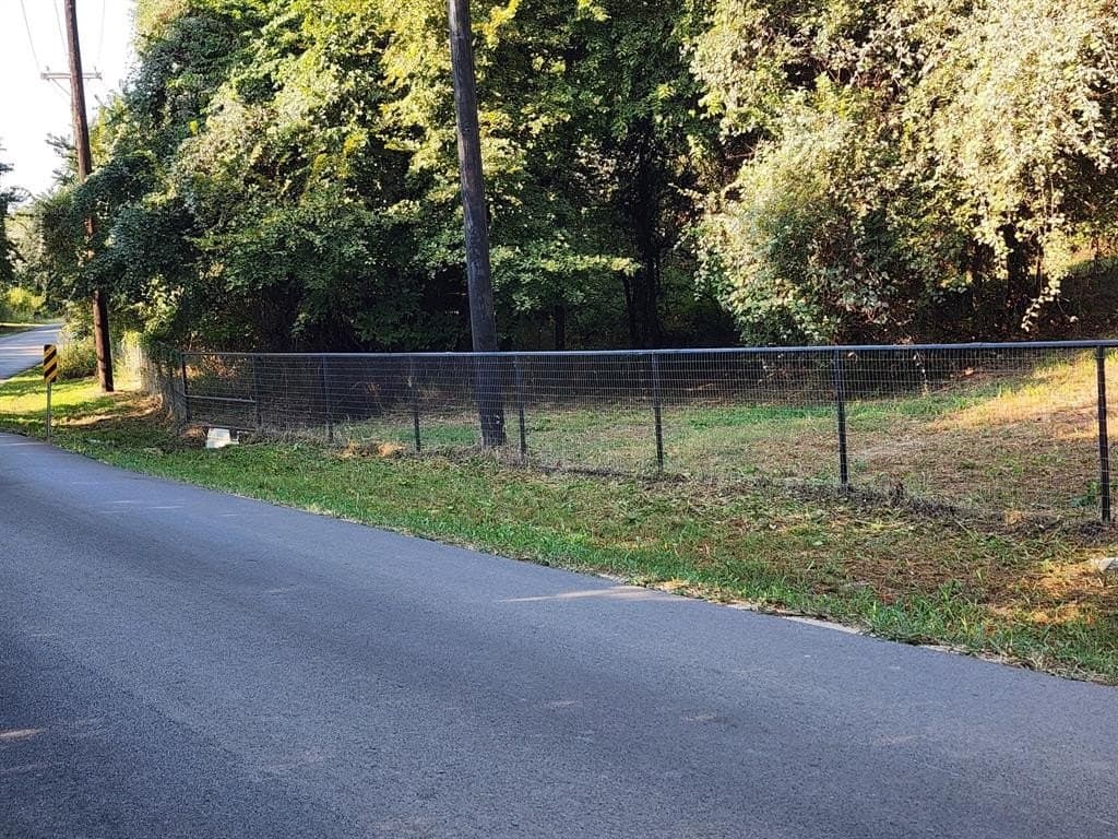 8.36 acres in Parker County gallery image 4