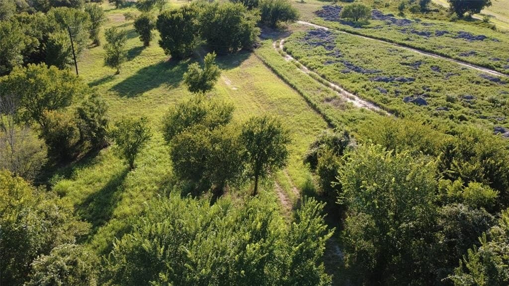 8.36 acres in Parker County