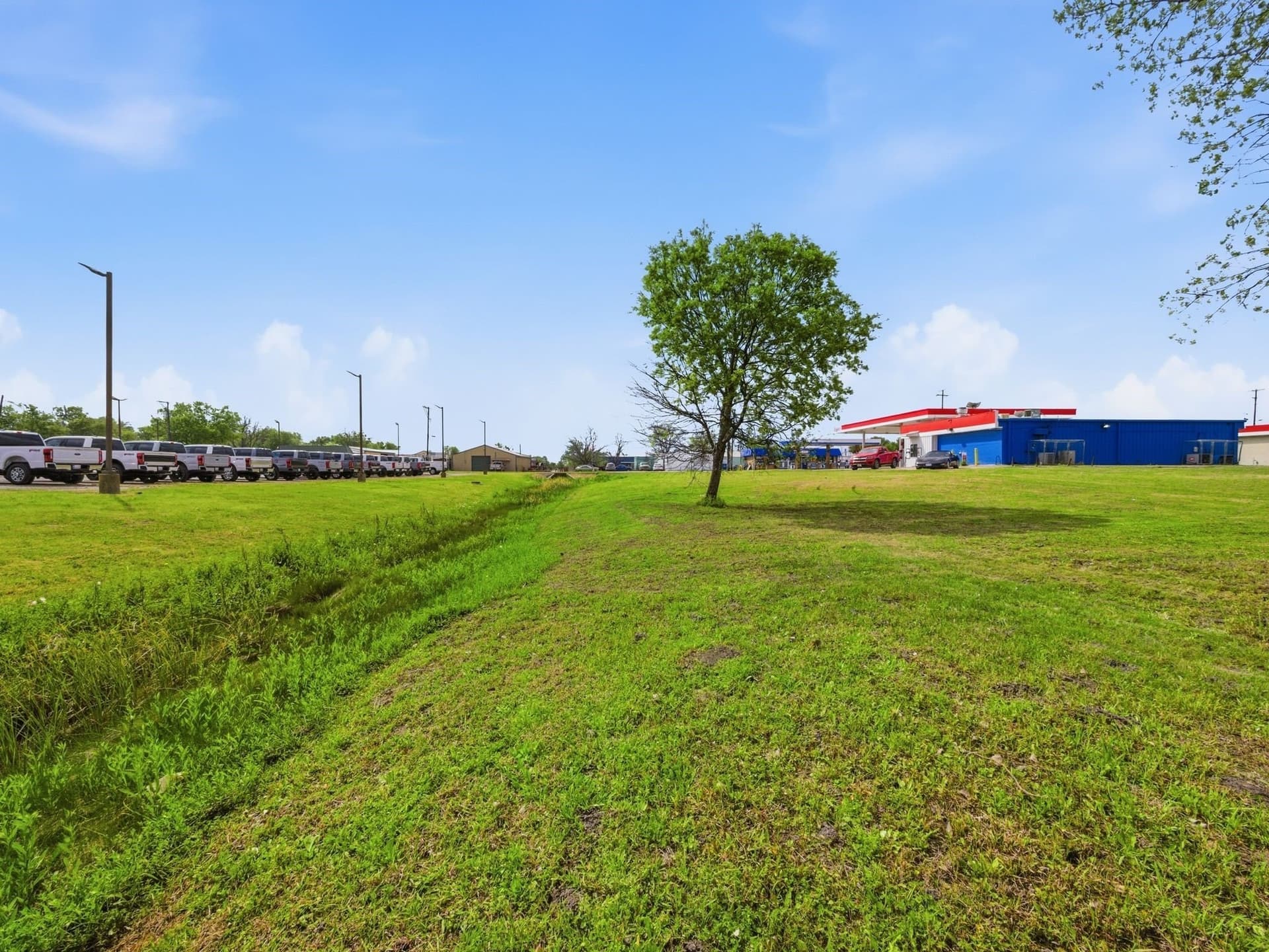 1.94 acres in Kaufman County - photo 9