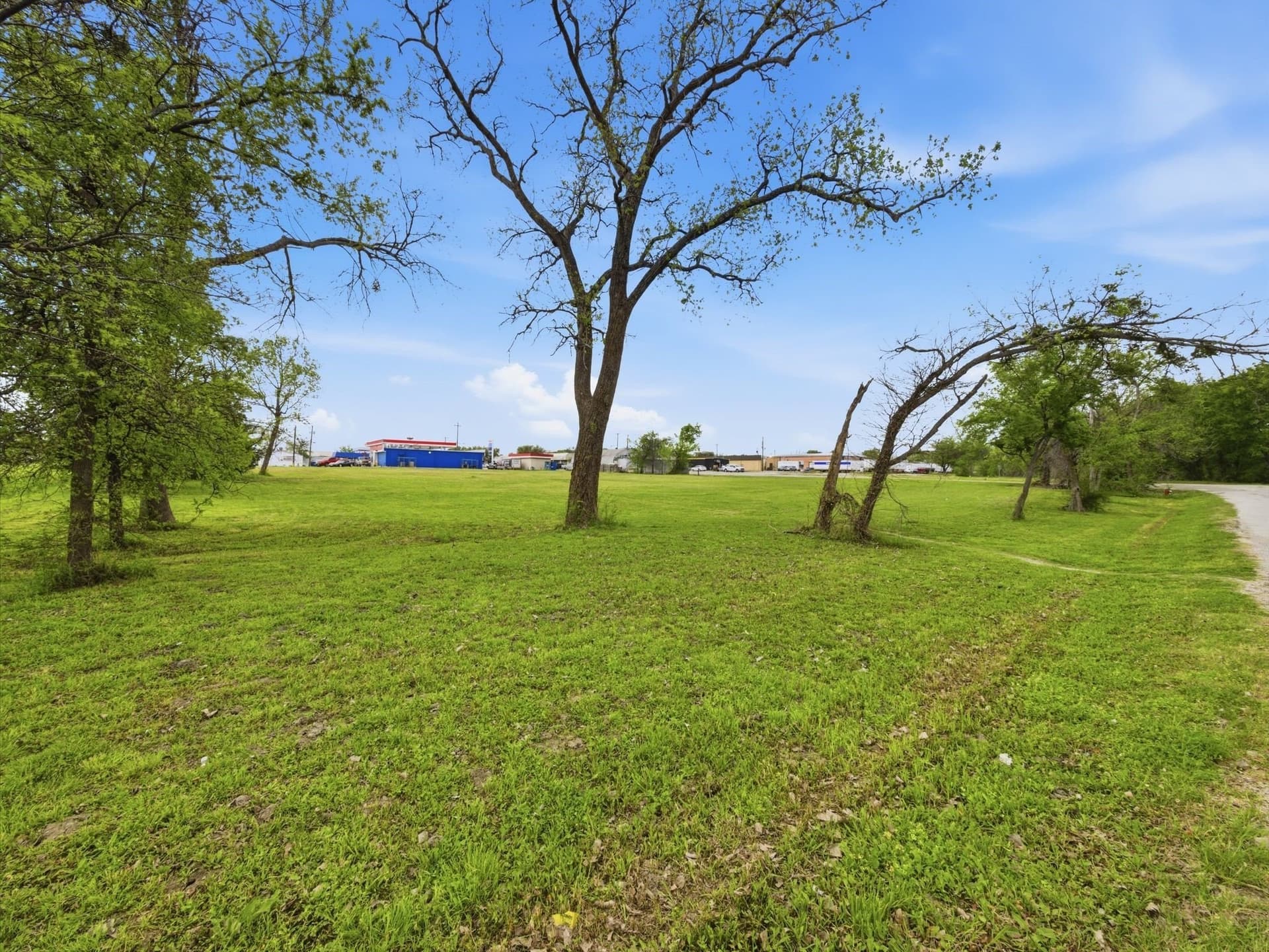 1.94 acres in Kaufman County - photo 28