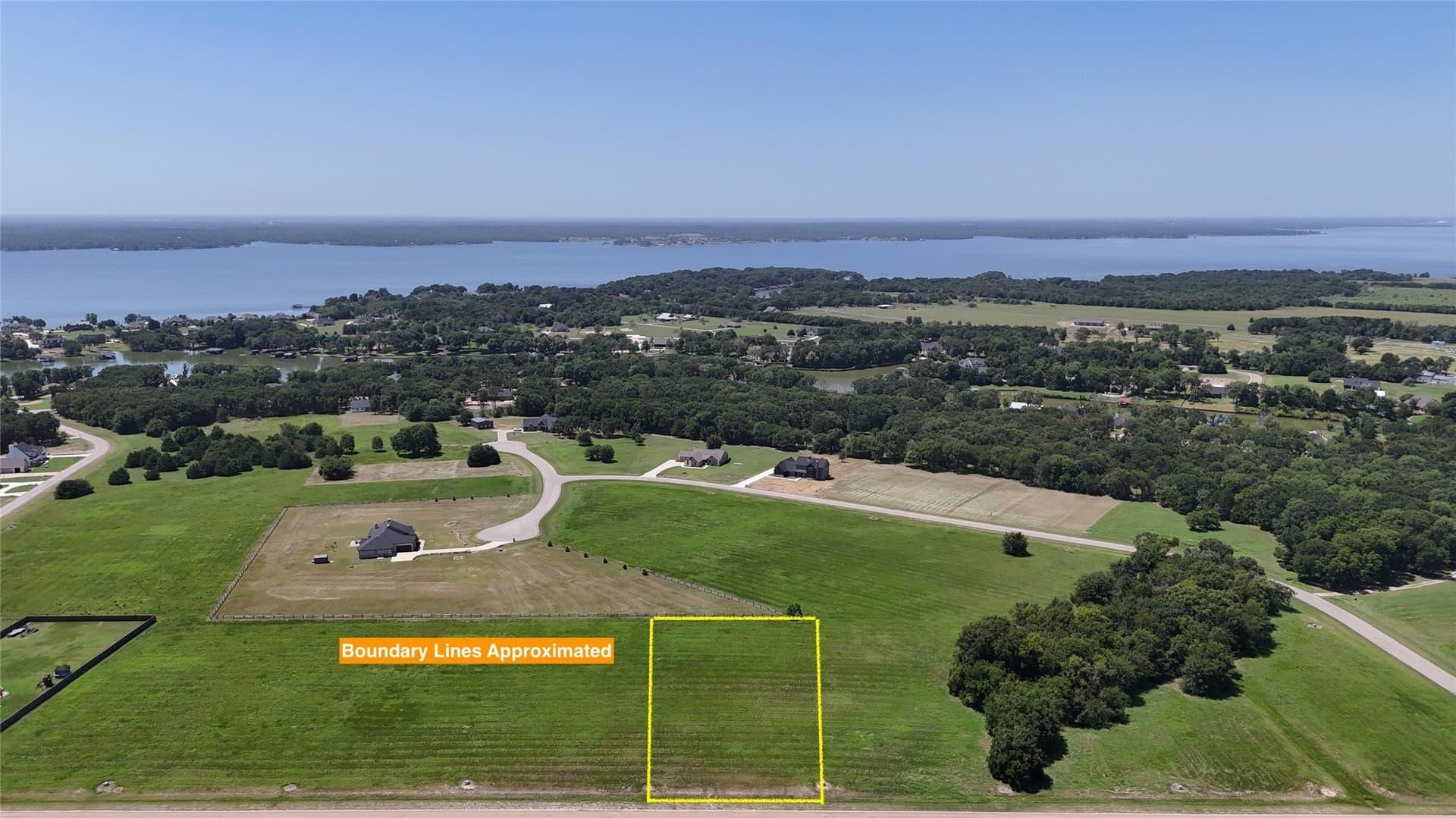 1.02 acres in Navarro County - photo 24