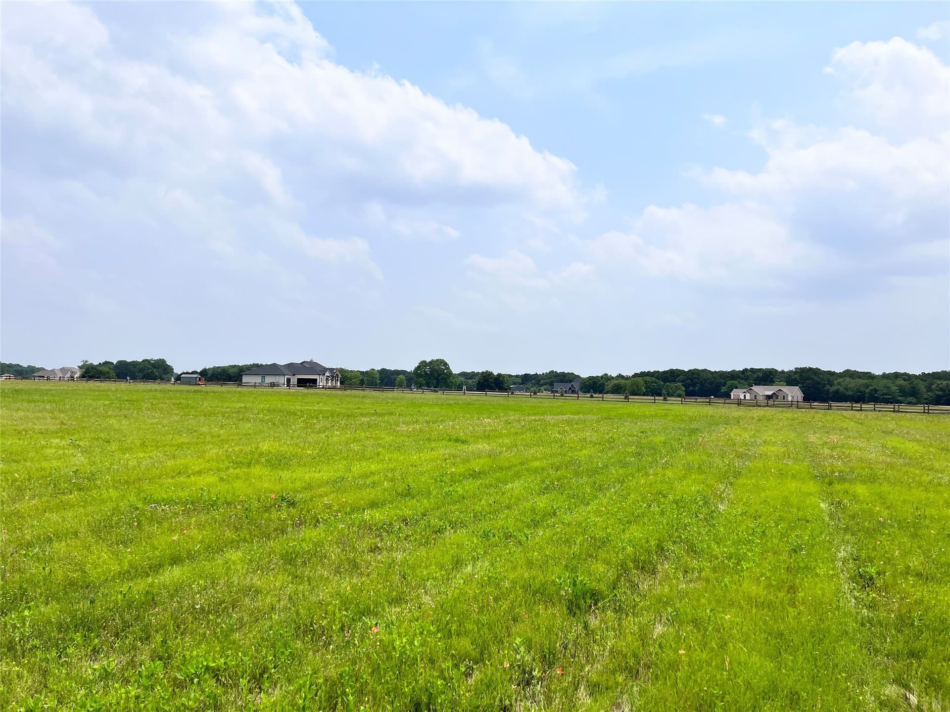 1.02 acres in Navarro County - photo 11
