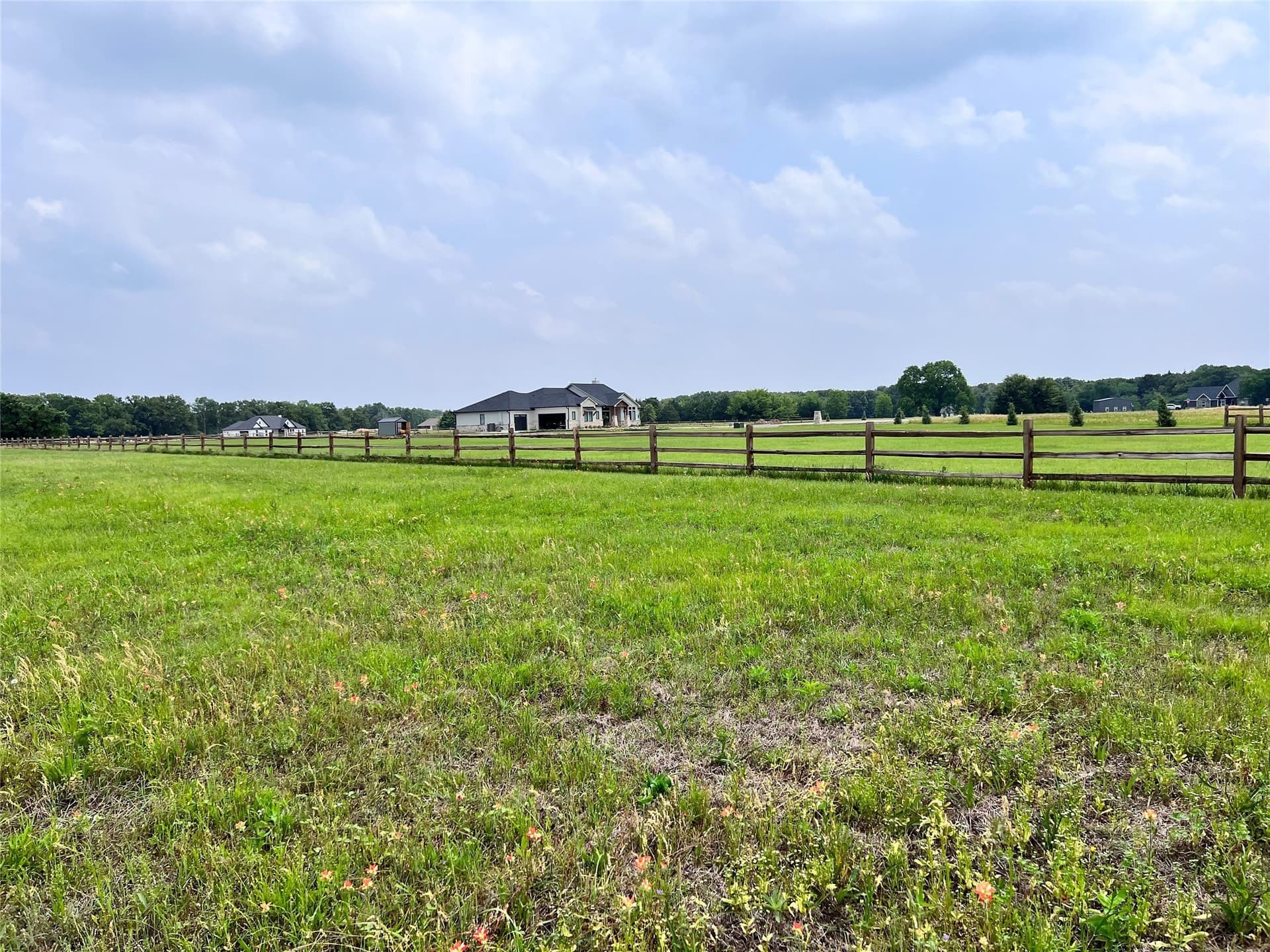 1.02 acres in Navarro County - photo 18