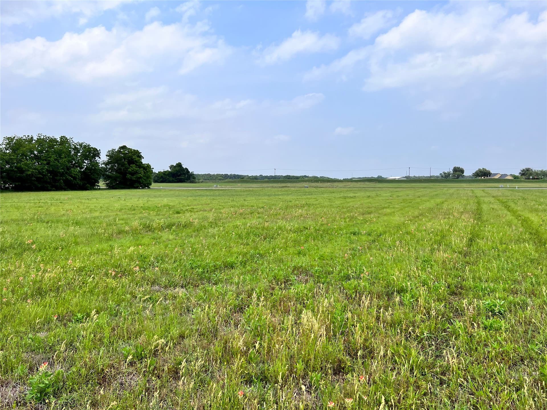 1.02 acres in Navarro County - photo 21