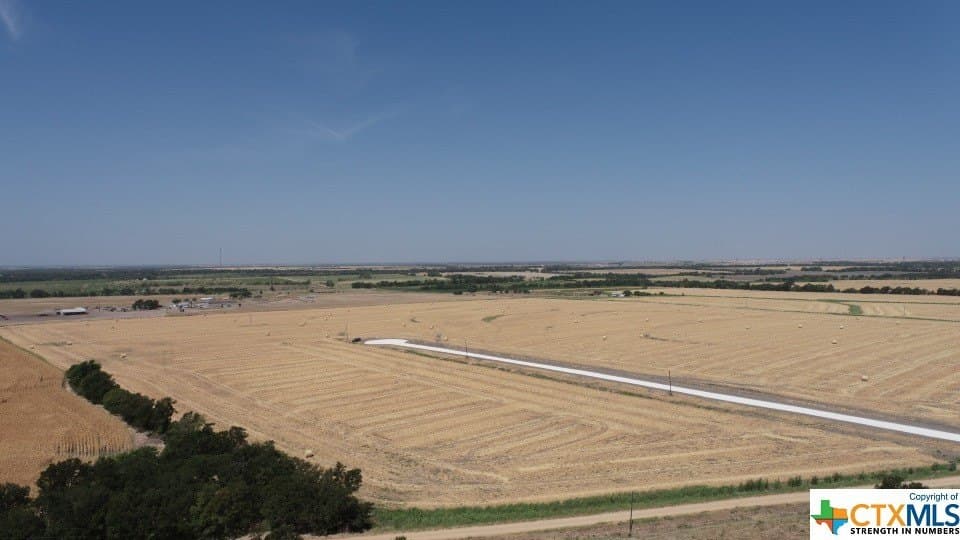 10 acres in Milam County featured view