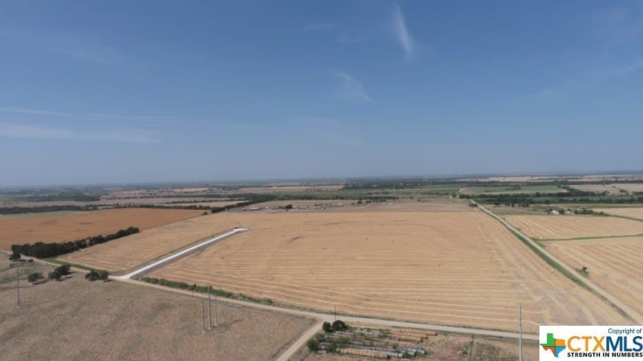 10 acres in Milam County gallery image 4