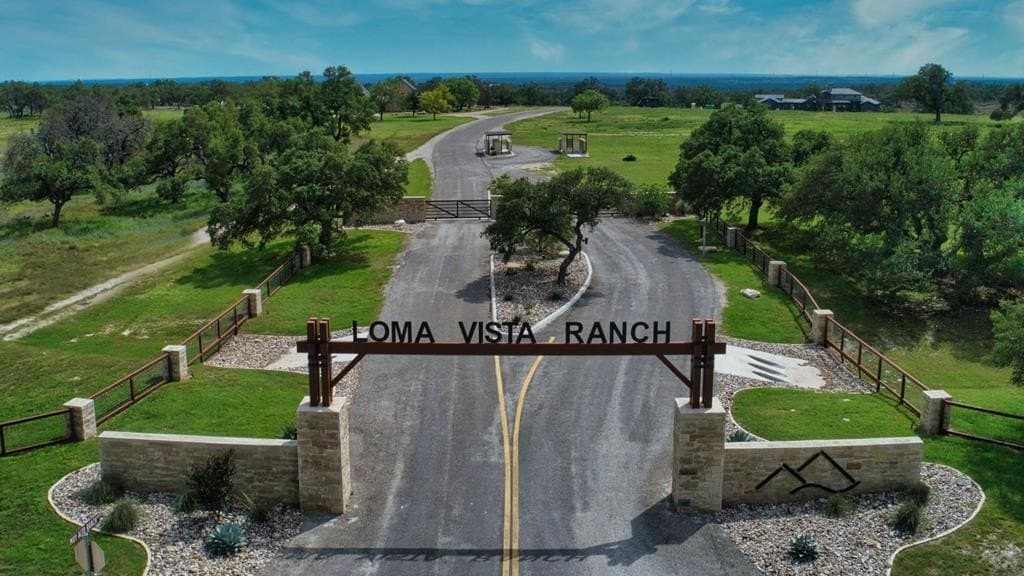 3.47 acres in Gillespie County - photo 11