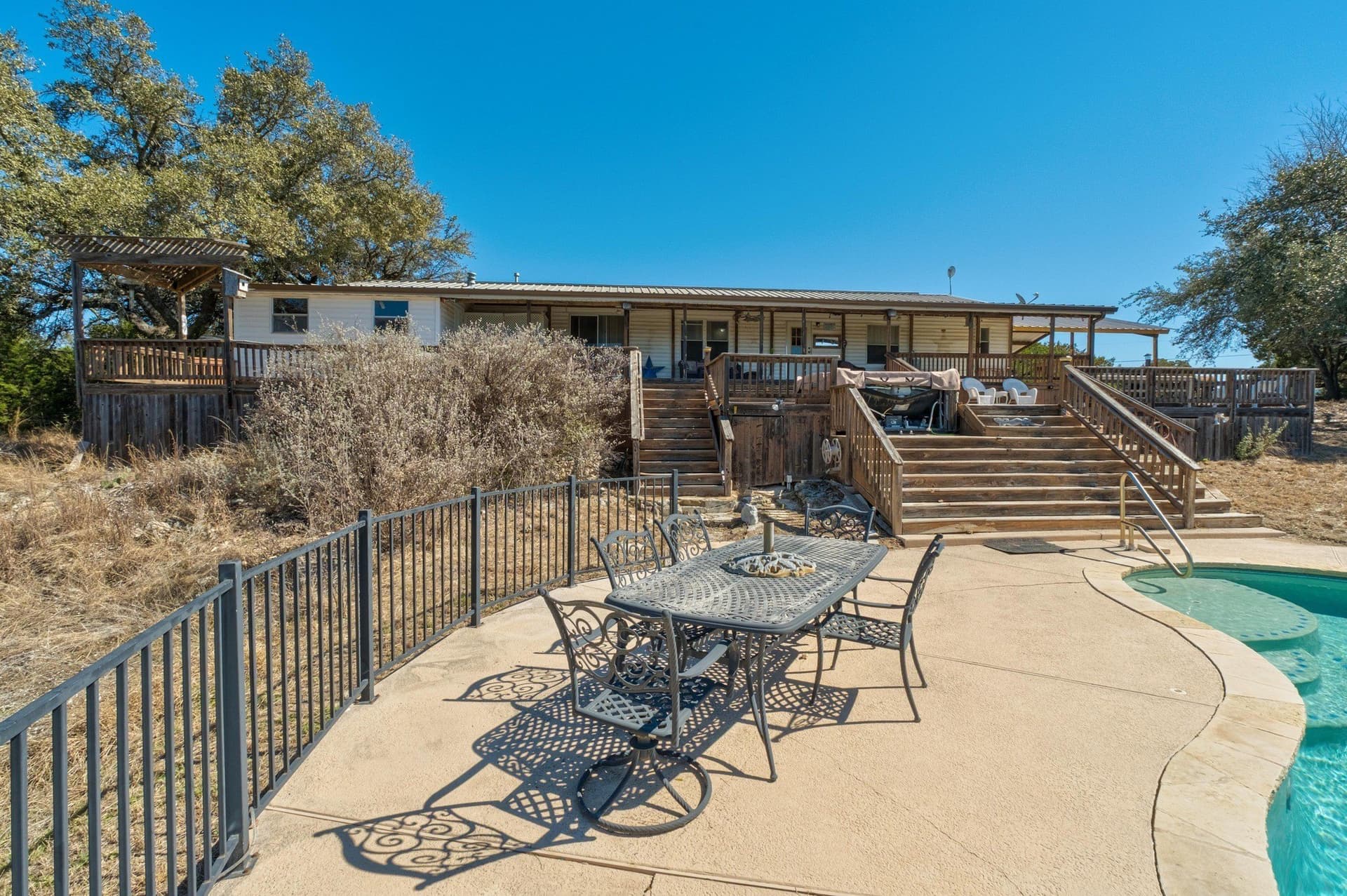 10 acres in Hays County - photo 9