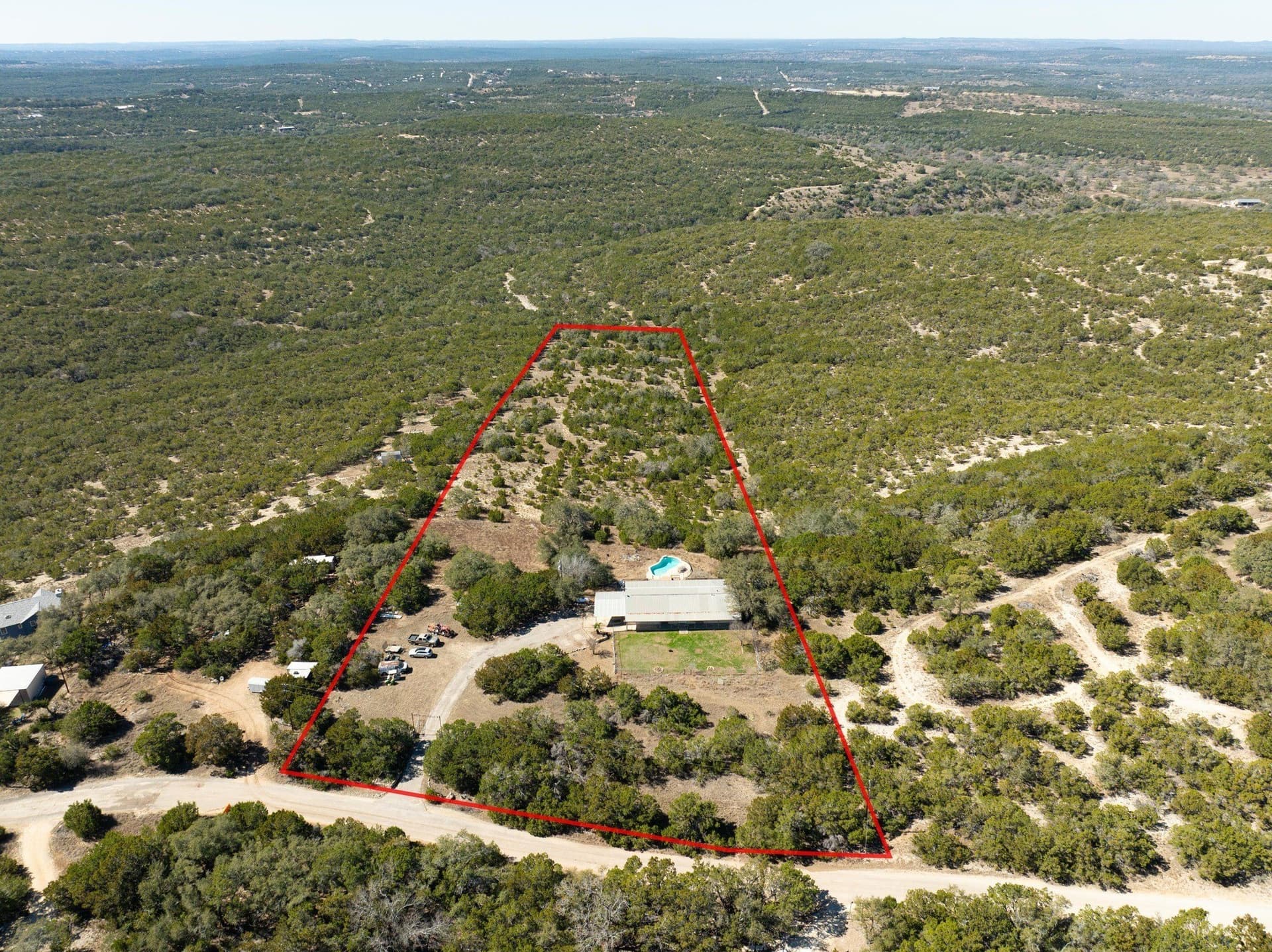 10 acres in Hays County