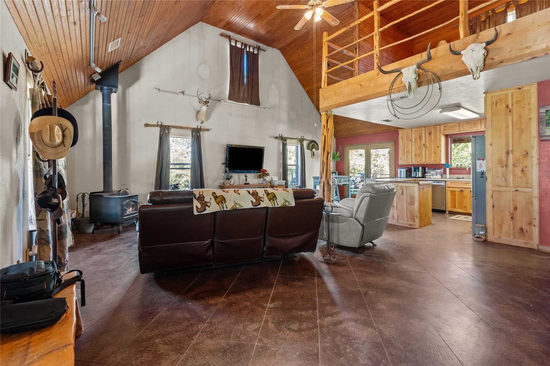 10.01 acres in Wise County - photo 4