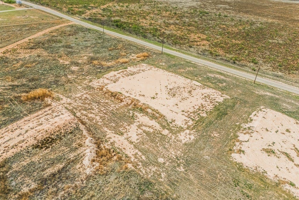 1.21 acres in Gaines County gallery image 2