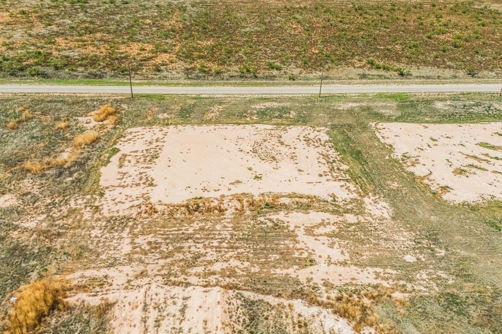 1.21 acres in Gaines County - photo 6