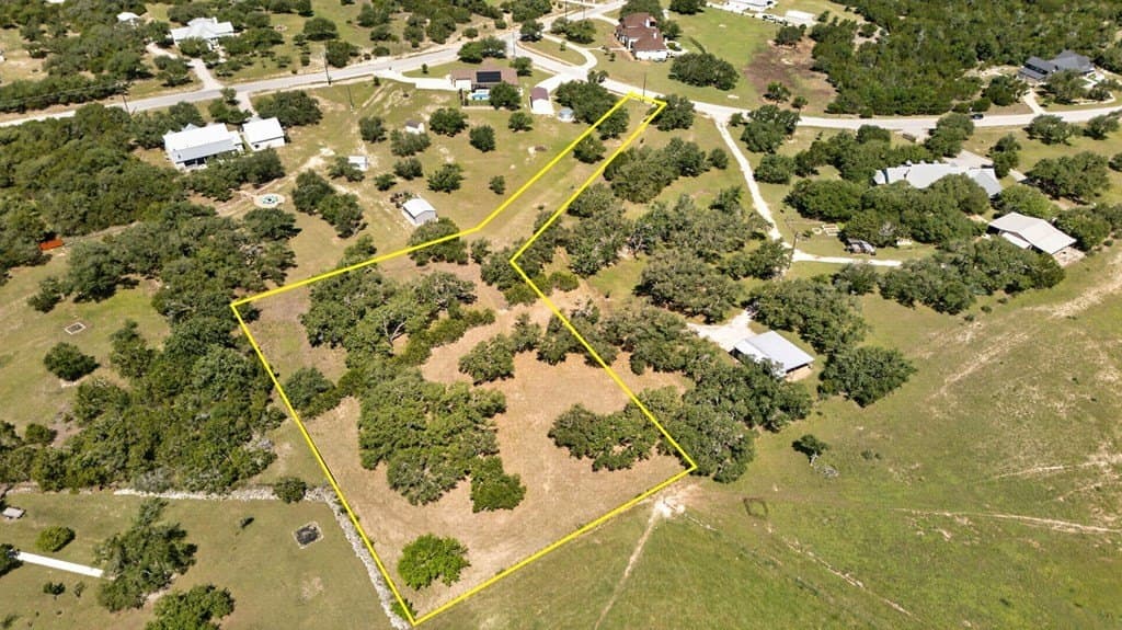 2.03 acres in Blanco County gallery image 3