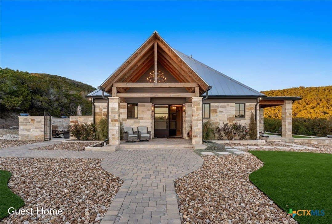 10.62 acres in Travis County - photo 20