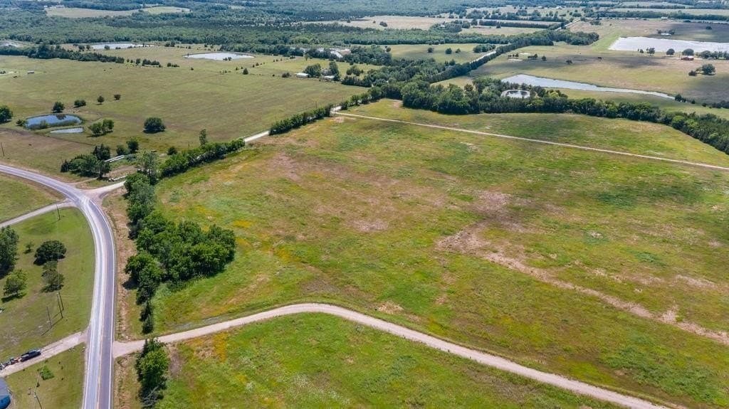 3.24 acres in Lamar County - photo 25