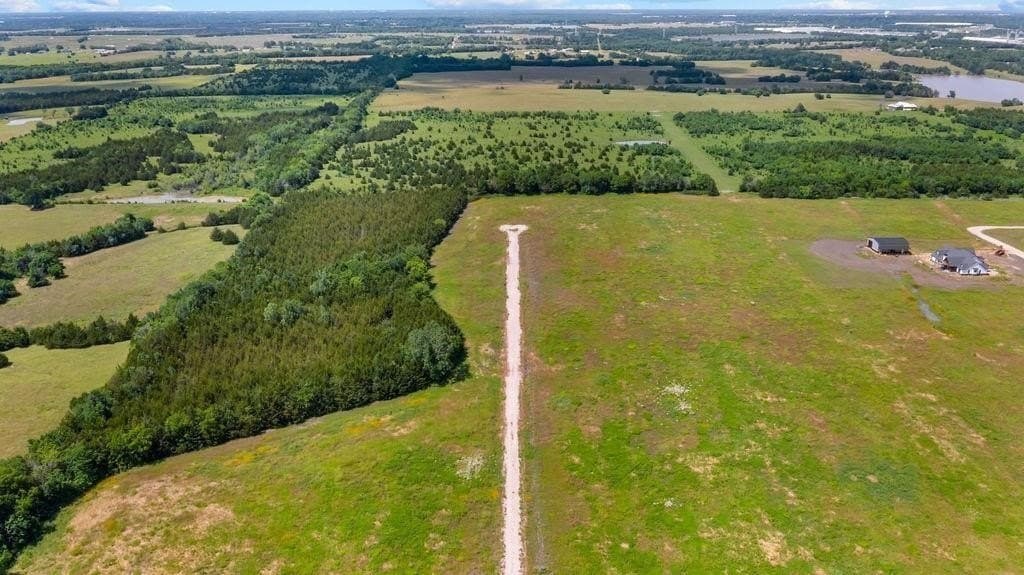 3.24 acres in Lamar County - photo 20