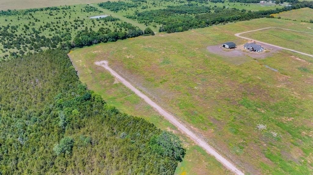 3.24 acres in Lamar County - photo 10