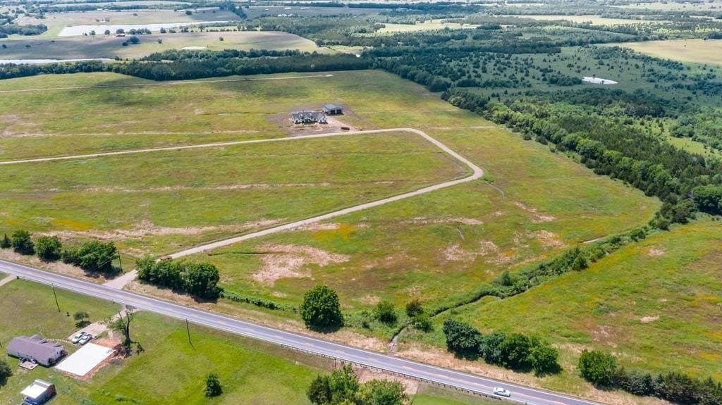 3.24 acres in Lamar County - photo 24