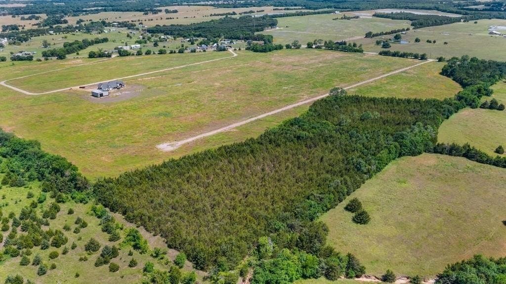 3.24 acres in Lamar County - photo 12