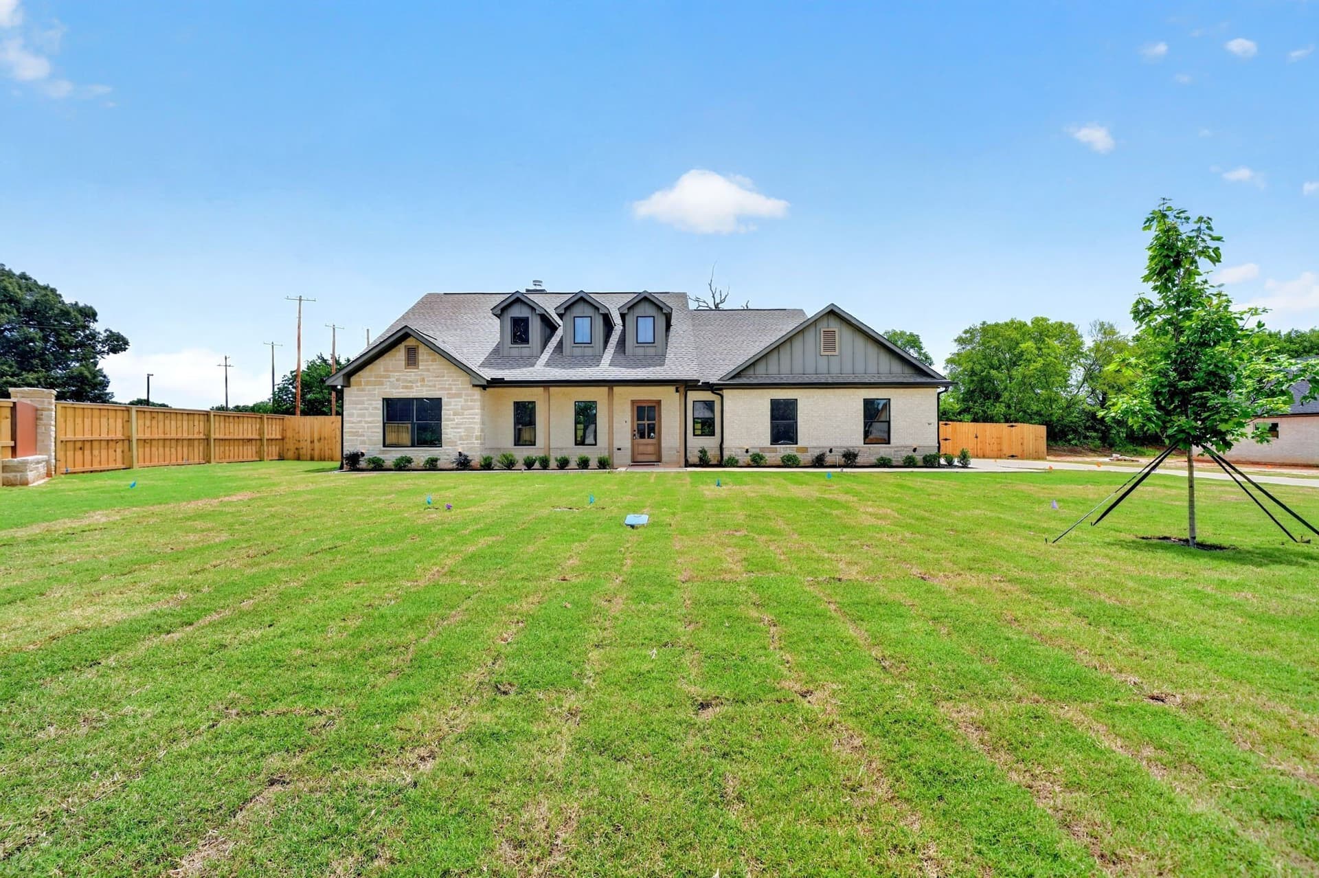 0.56 acres in Henderson County - photo 3
