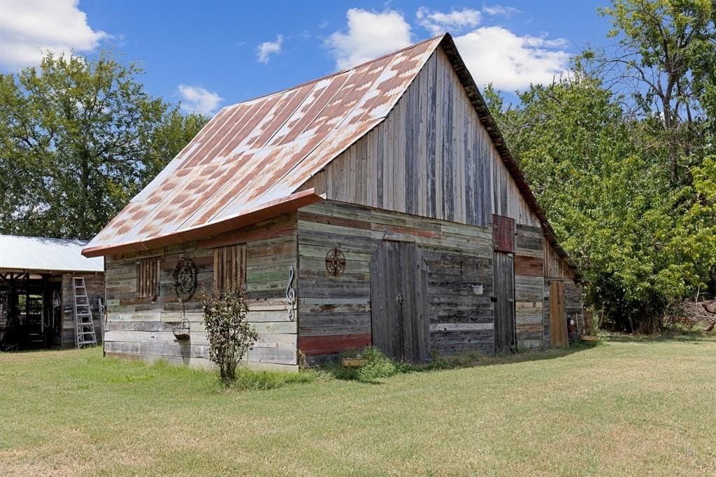 10.02 acres in Collin County gallery image 4