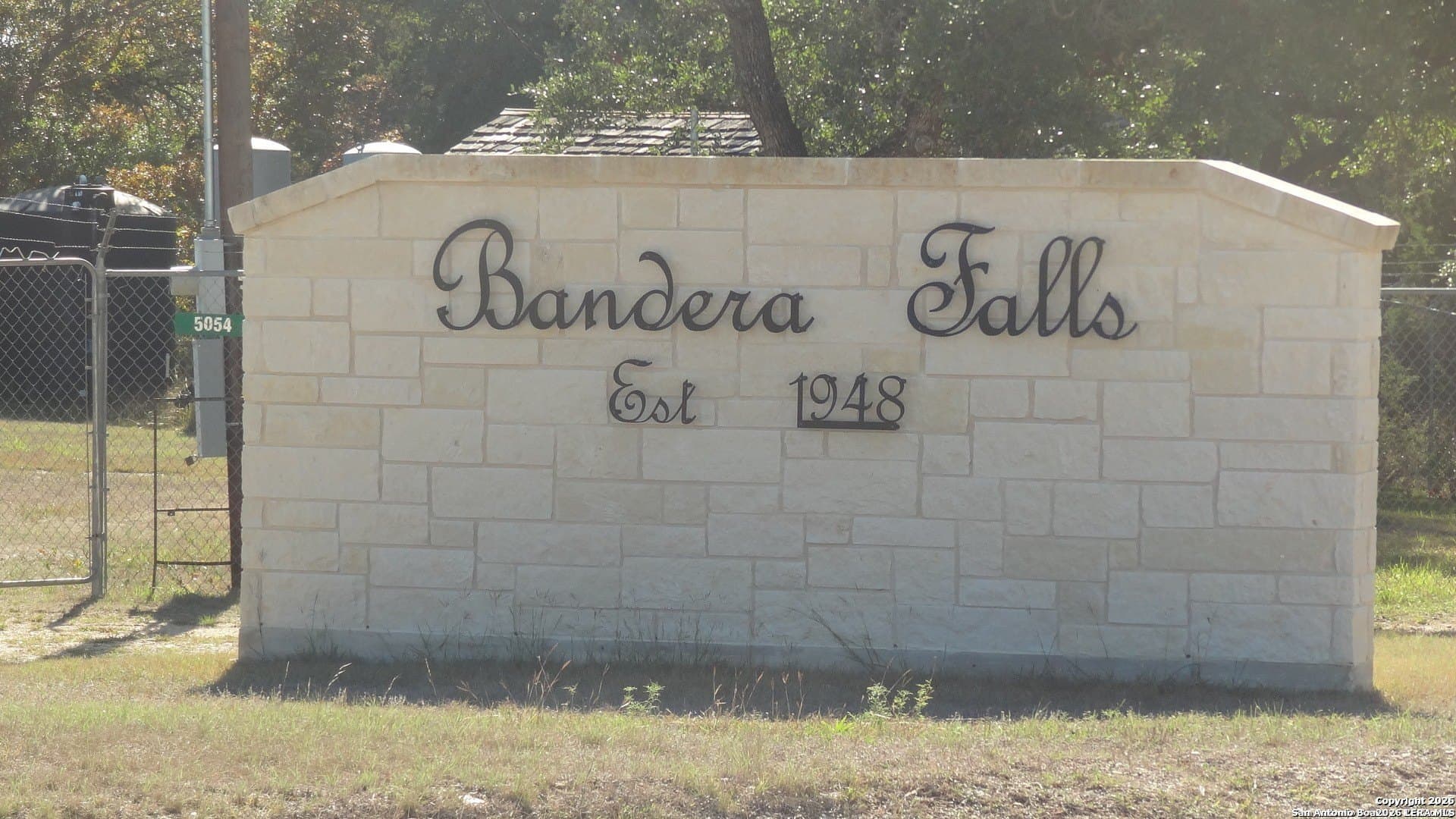 3.82 acres in Bandera County