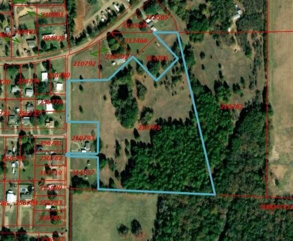 14.12 acres in Henderson County - photo 7