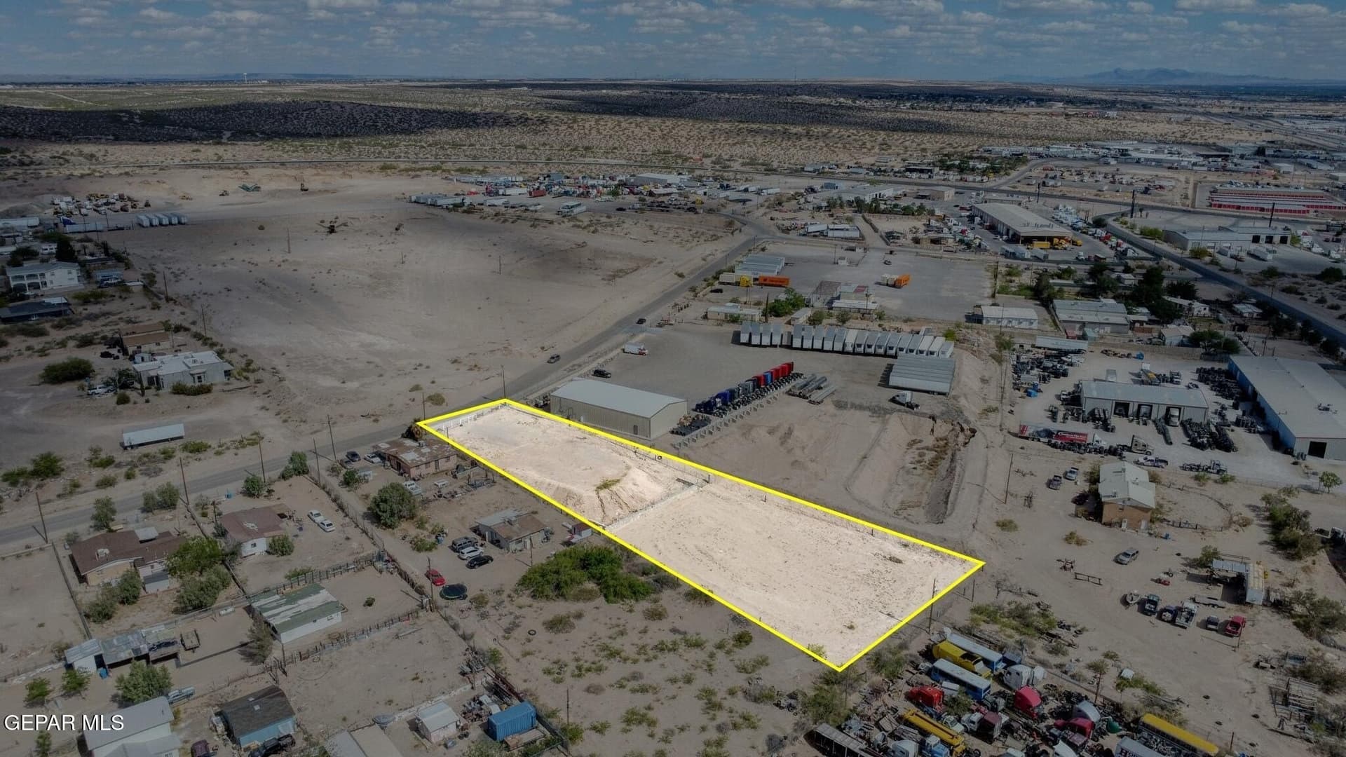 1 acres in El Paso County gallery image 2