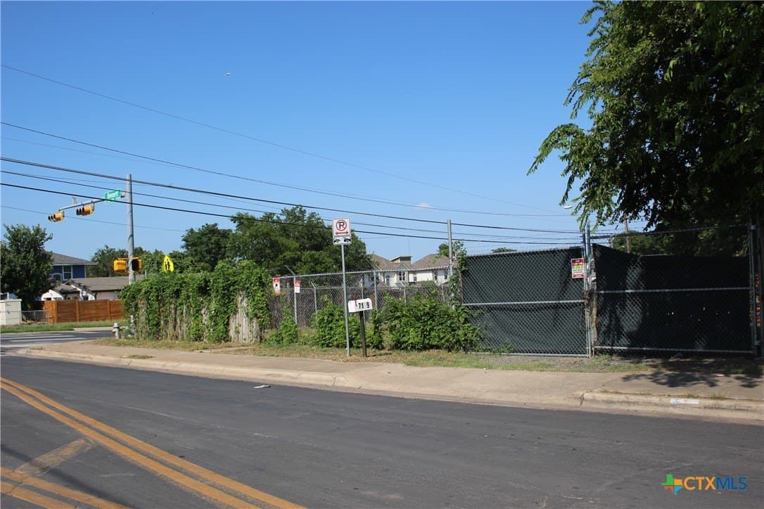 0.28 acres in Travis County