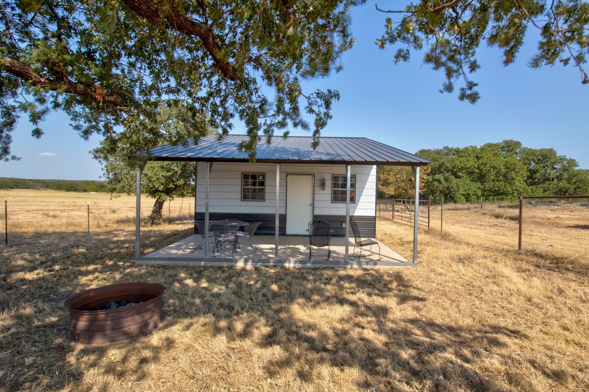 22 acres in Montague County - photo 4
