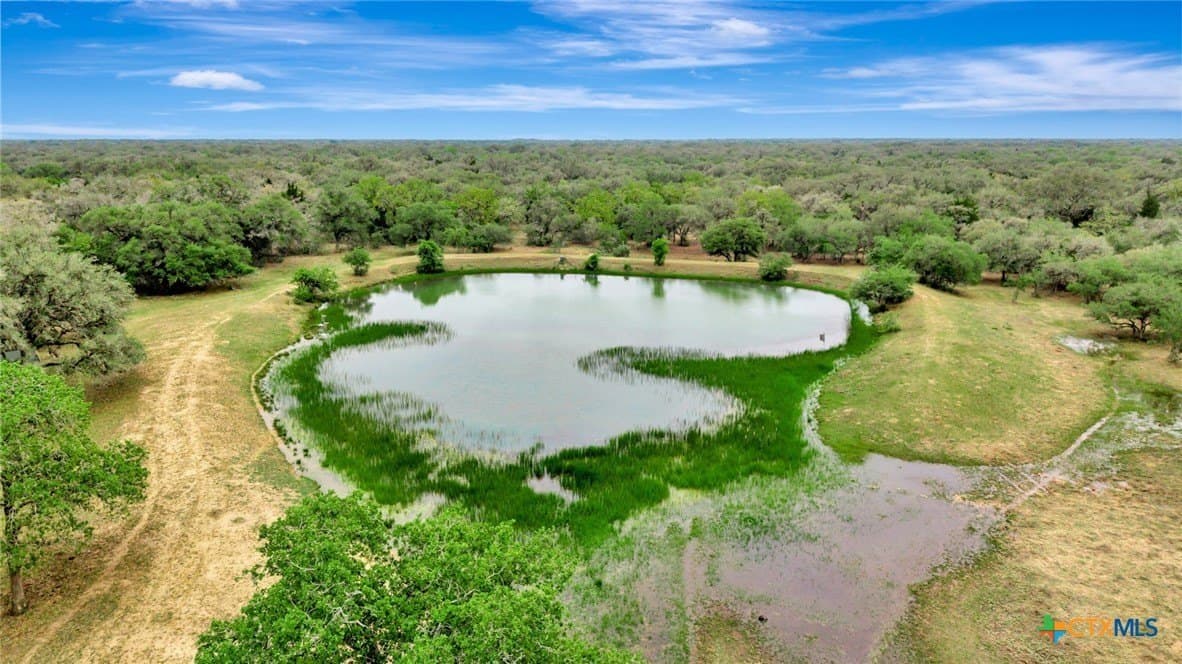 446.91 acres in Lavaca County - photo 14