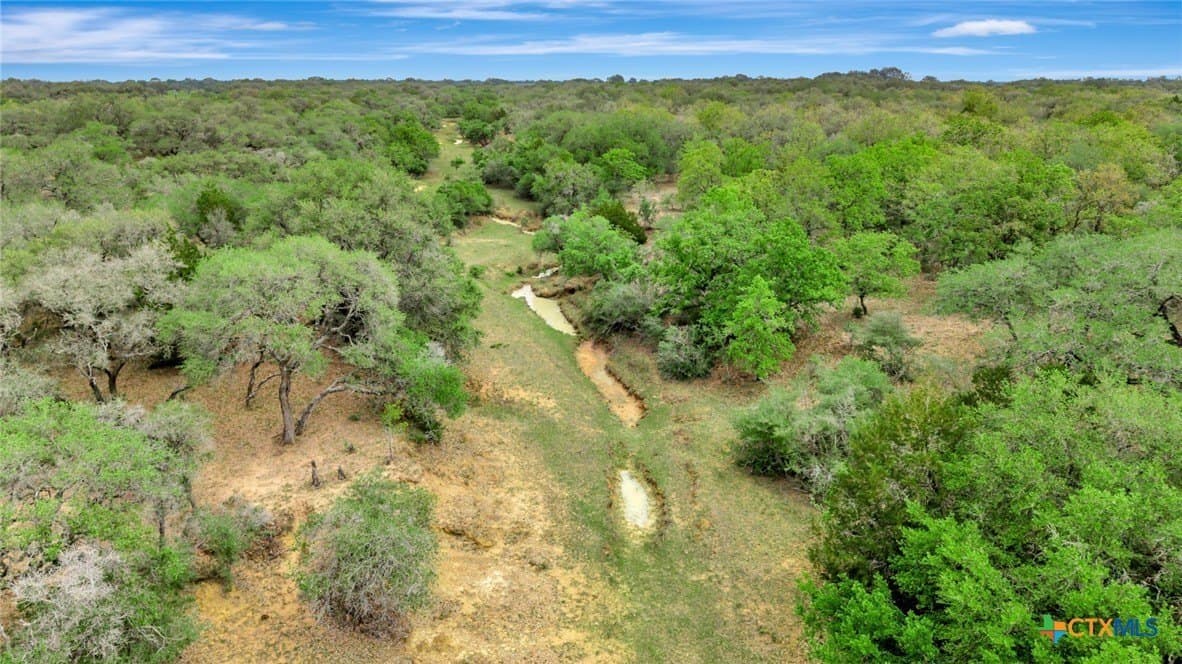 446.91 acres in Lavaca County - photo 28
