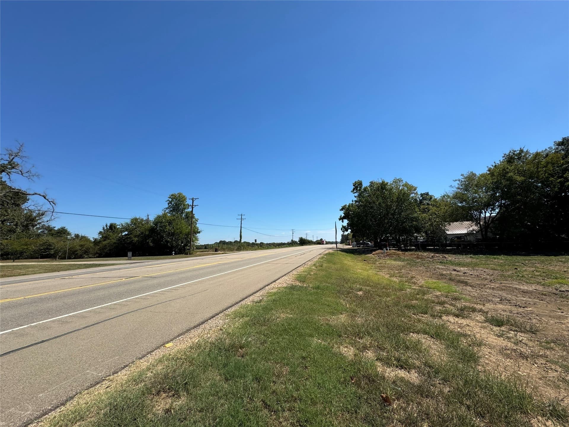 4.06 acres in Lamar County - photo 5