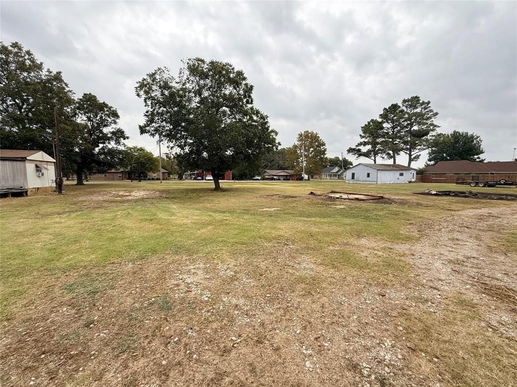 0.92 acres in Grayson County gallery image 4