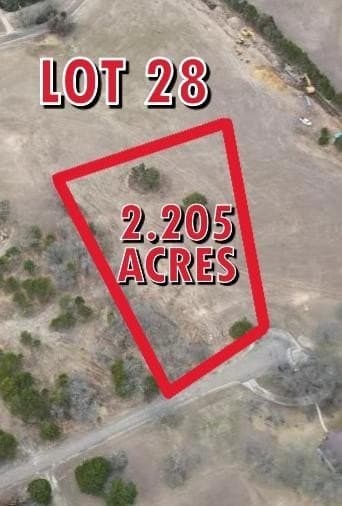 2.21 acres in Ellis County gallery image 2