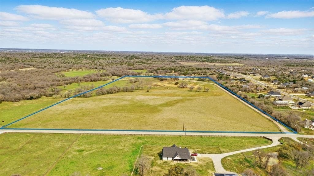 27 acres in Parker County