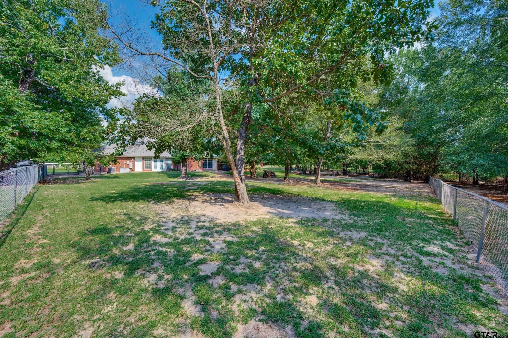22.99 acres in Anderson County - photo 32