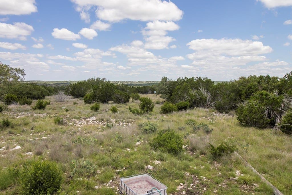 40 acres in Edwards County - photo 24