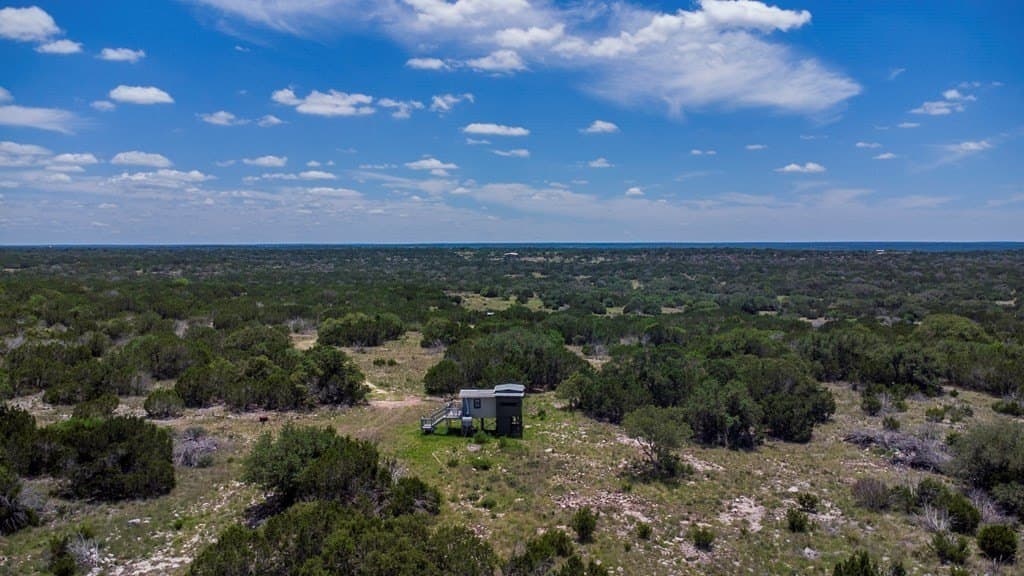 40 acres in Edwards County gallery image 4