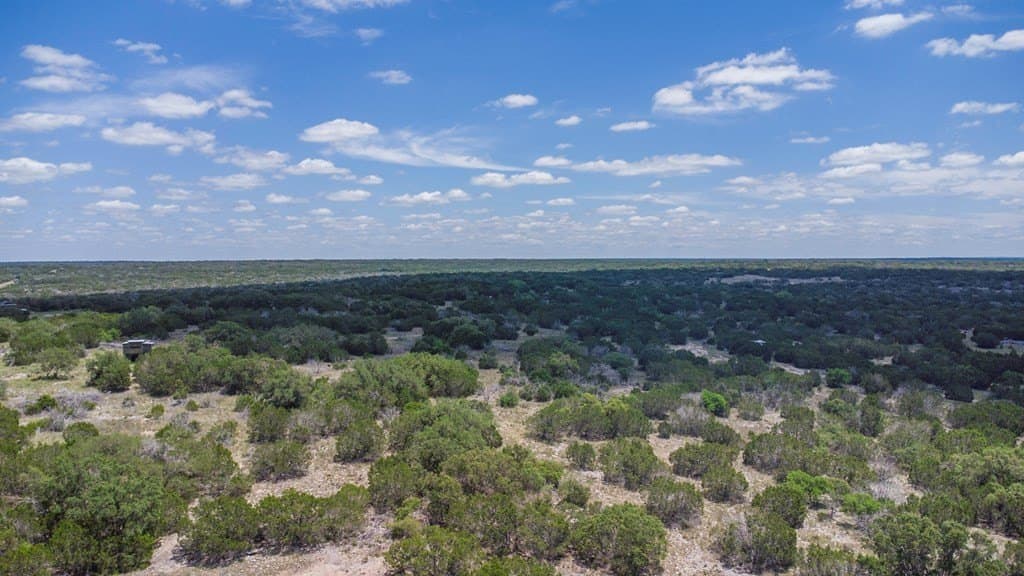 40 acres in Edwards County - photo 9
