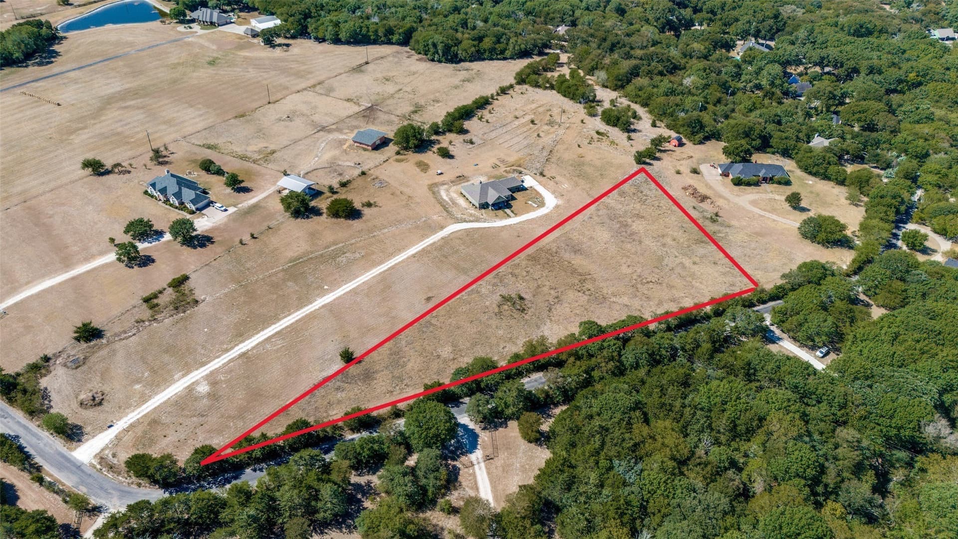 2 acres in Ellis County