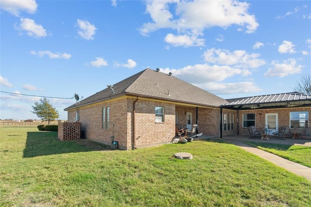 112.85 acres in Johnson County gallery image 4