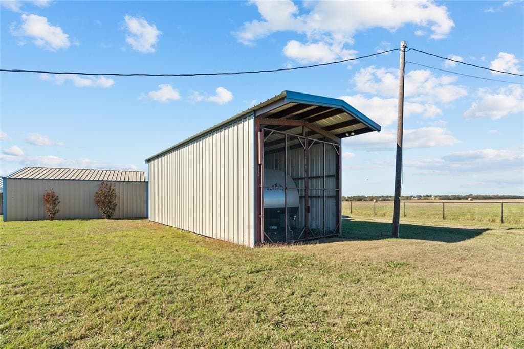 112.85 acres in Johnson County gallery image 3