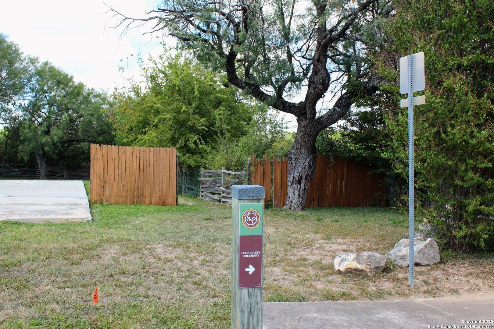 0.25 acres in Bexar County - photo 7